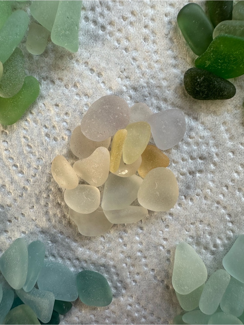 Assorted Seaglass Genuine Pieces Blue Green White Small Medium Jewelry Decor - Picture 4 of 6